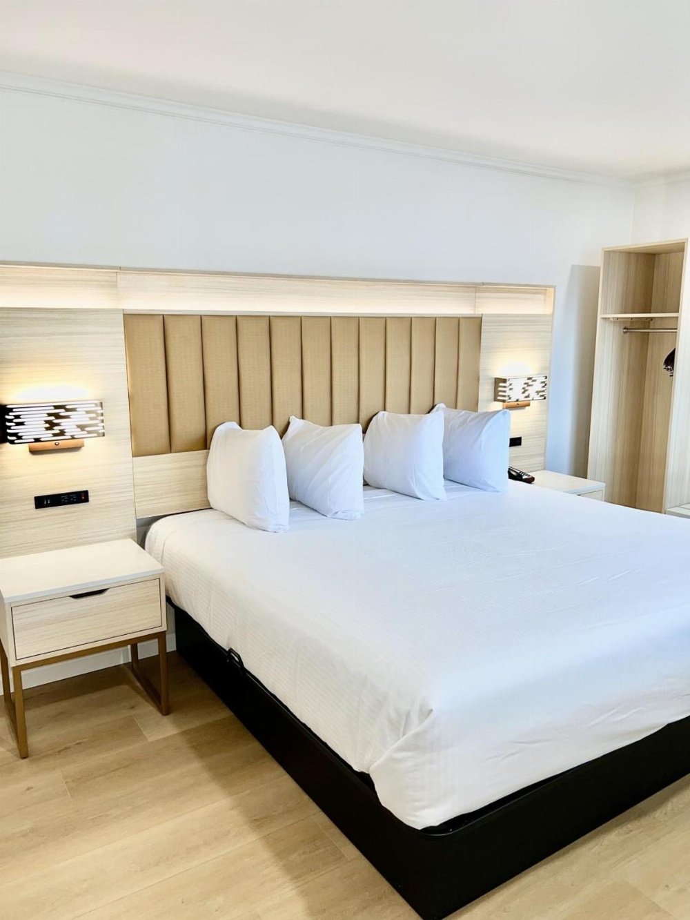 Francisco Bay Inn Main image